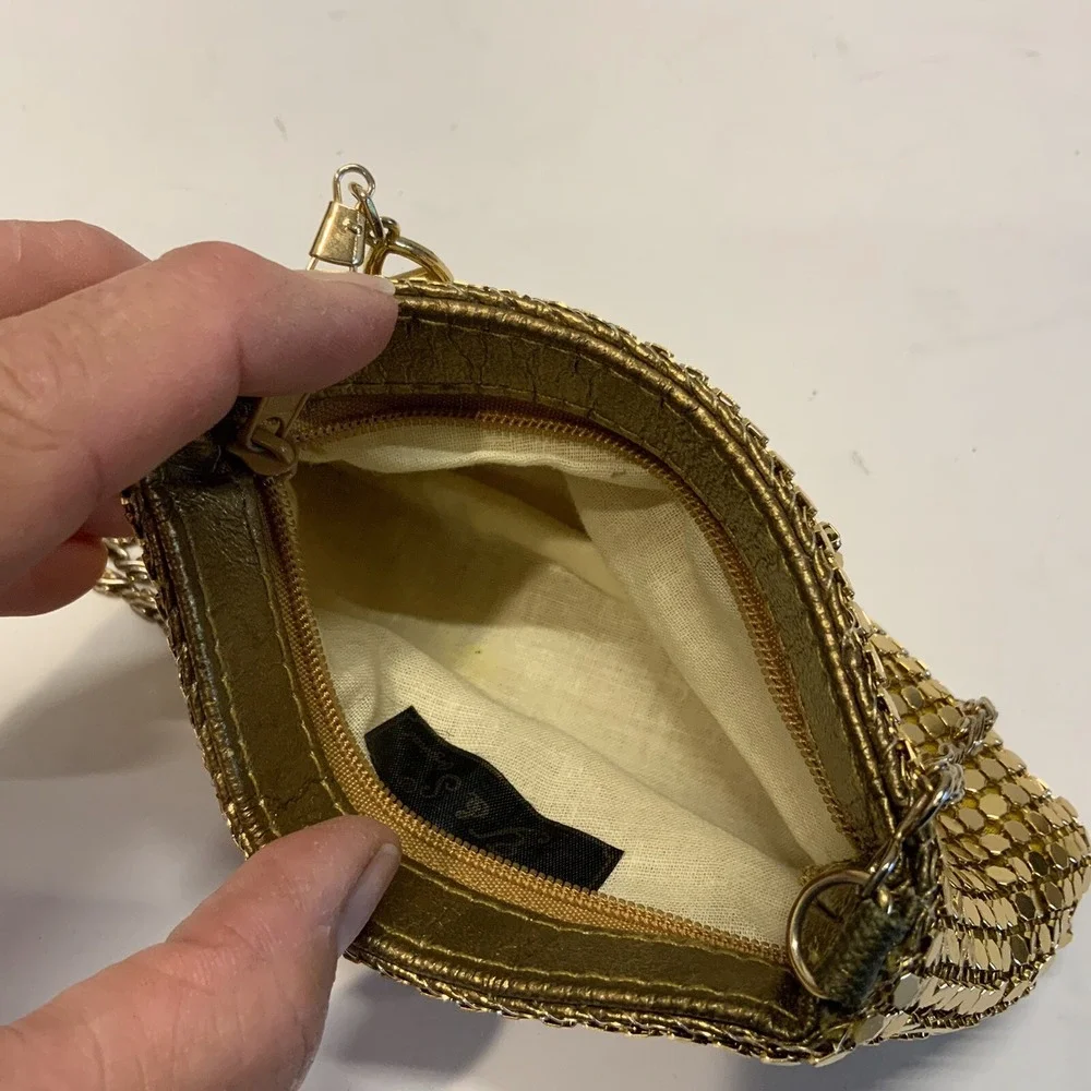 Vintage Y&S Gold Metal Mesh Covered Evening Hand Bag Purse Metal Rope Strap
